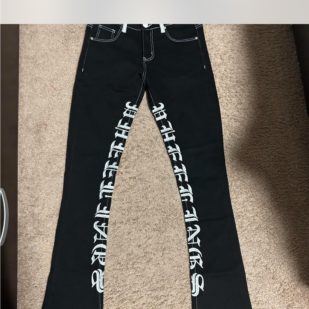 Black Bootcut Jeans with Sleek Design